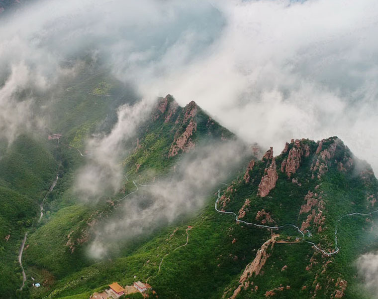 辽宁北票大黑山旅游景区